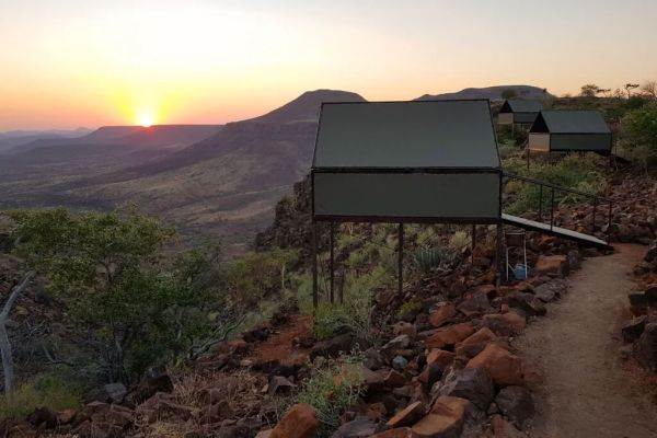 Etendeka Hiking Trail