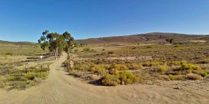 Hananja Lodge and Restaurant
