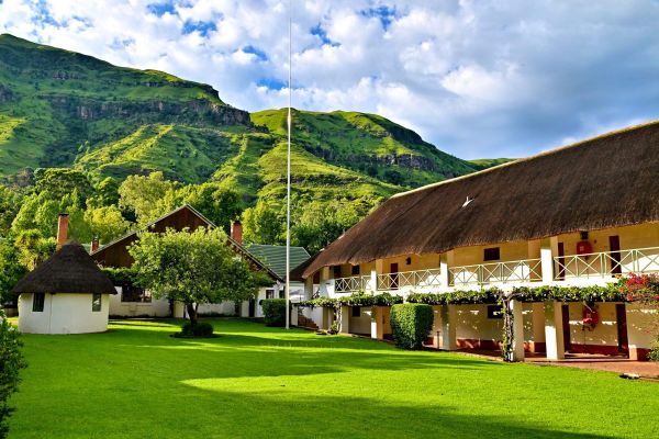 Champagne Castle Hotel and Resort