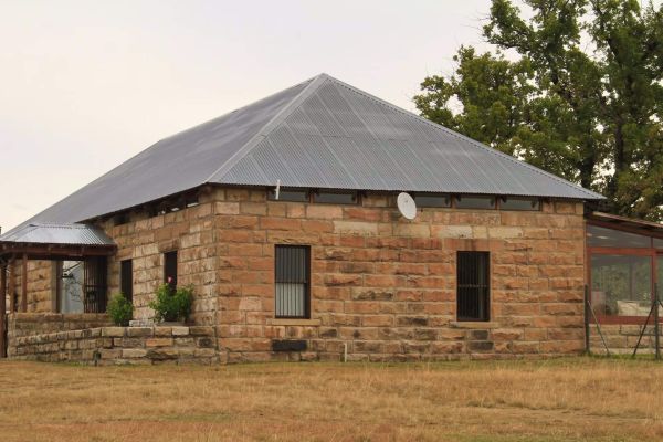 Blackwoods Farm Cottage