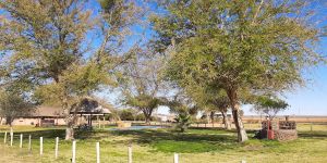 Kalahari Monate Lodge