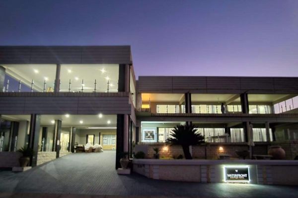 Waterfront Boutique Hotel