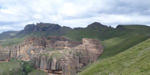 Thamathu and Lammergeier Cave Hike