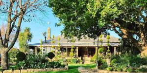 Omdraai Guest Farm and Venue