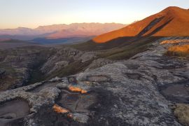 Mzimkulwana Hut and Lakes Cave Hike