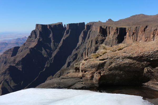 A frozen Tugela Falls