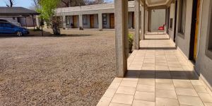 Rose and Thorn Guesthouse