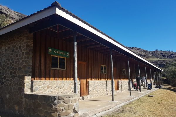 Mzimkulwana Hut