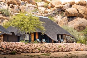 Ai-Aiba -The Rock Painting Lodge