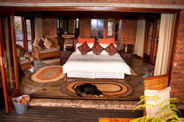 Basil's Boma Bush Chalet